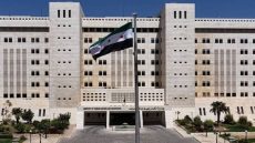 سوريا تدين استهداف مسيّرة إسرائيلية مركبة مدنية في ريف دمشق