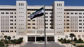 سوريا تدين استهداف مسيّرة إسرائيلية مركبة مدنية في ريف دمشق