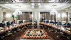 مباحثات ليبية فرنسية لتوحيد المؤسسة العسكرية وإطلاق خط اقتصادي بين طرابلس وباريس